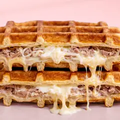 Tuna Cream Cheese waffle at WEPE, Pererenan, Bali
